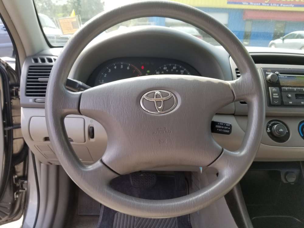 Toyota Camry 2002 Gray